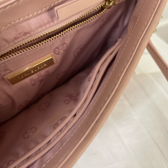 🎉Tory Burch Purse🎉 - Picture 2 of 5